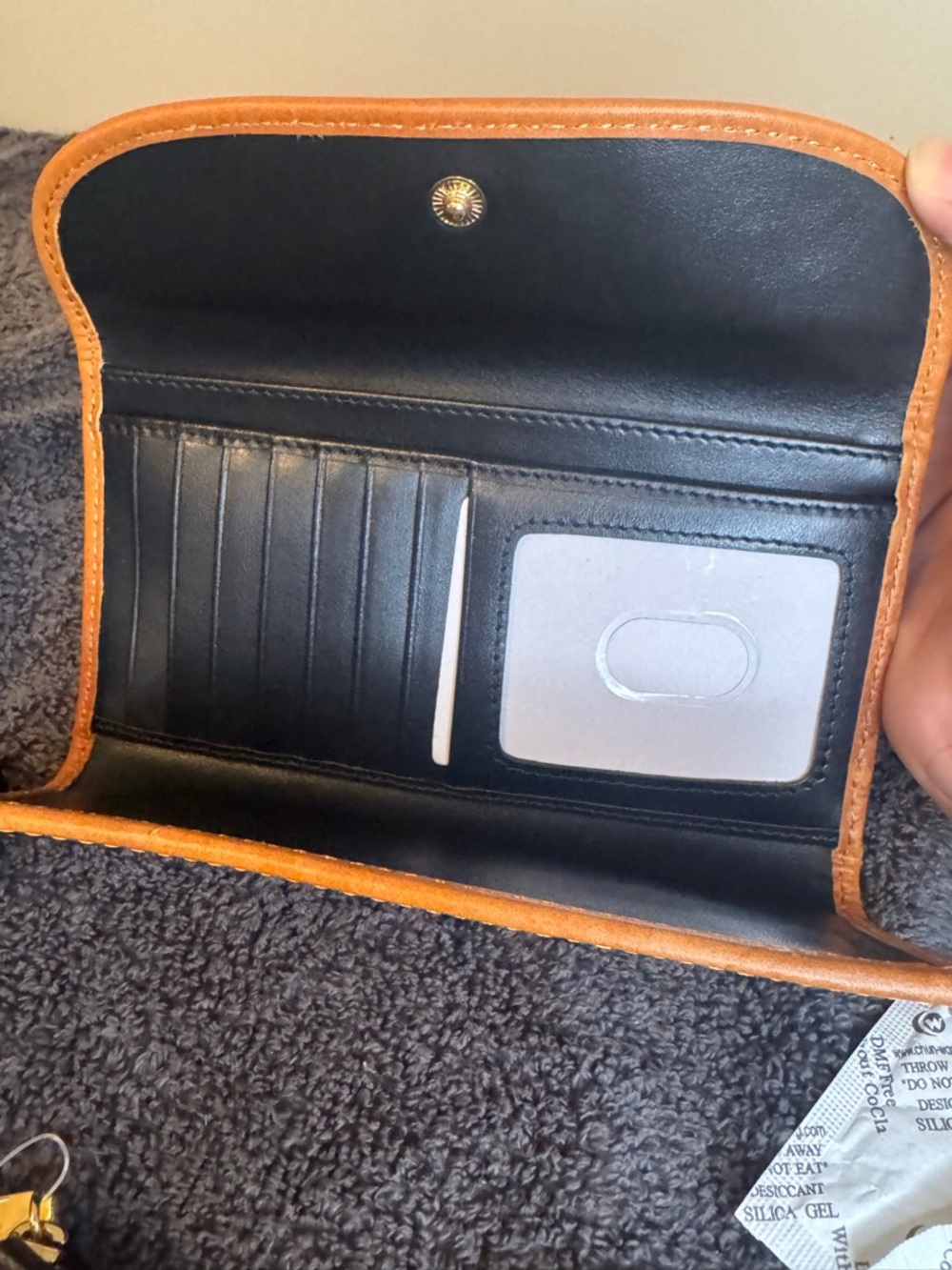 Dooney & Bourke Wexford Leather Continental Clutch – Midnight Blue - Picture 5 of 8